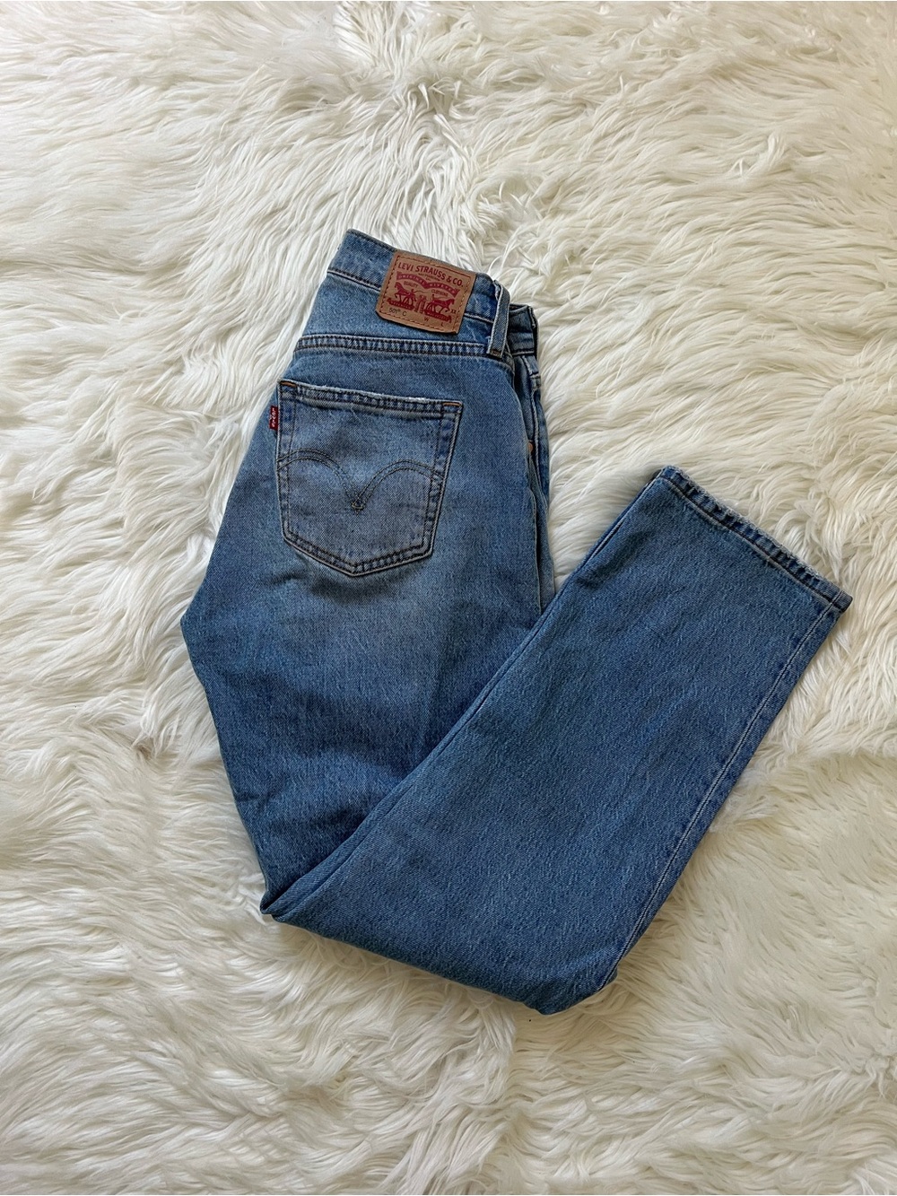 Levi’s 501 Curve Women’s Blue Denim Straight Jeans